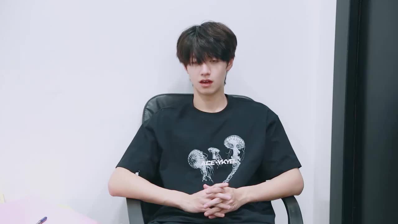 彩蛋篇《寿星小余的“飞行日”》20231208