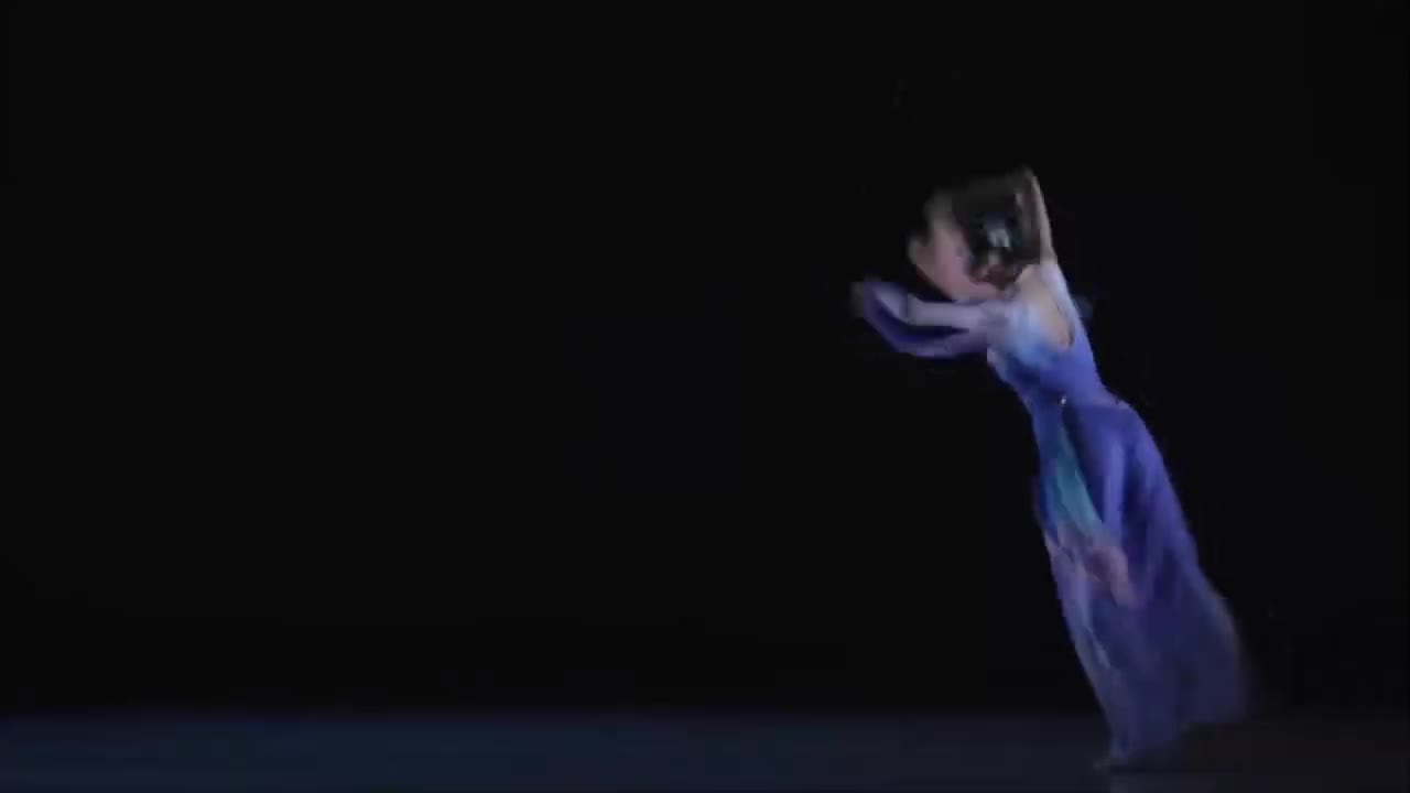 （横屏）海阳秧歌《一波一浪》舞者：雷旻青