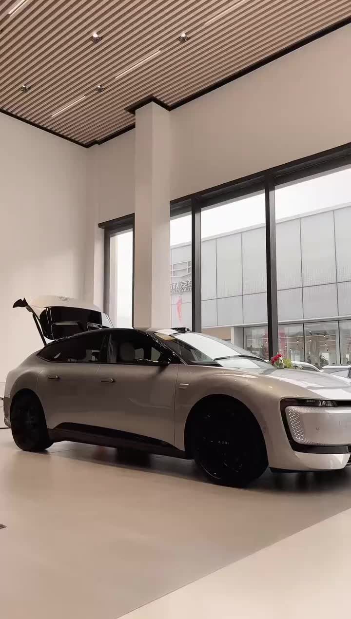 河南威佳省汽贸AUDI体验中心202511221525