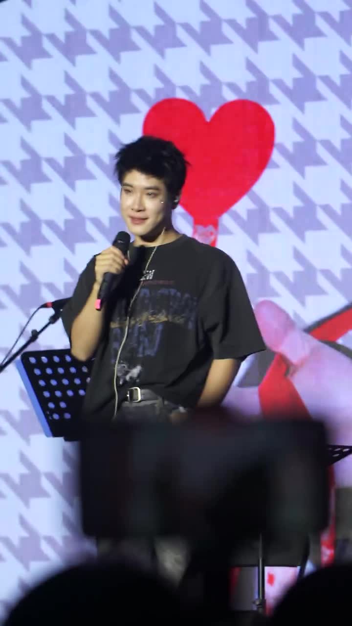 小青蛙的故事+吹走乌云