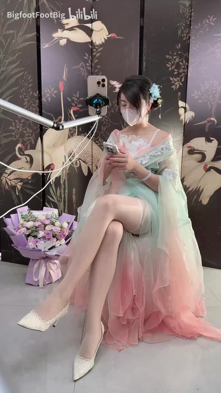 【油亮丝袜】晚风 拿下你是迟早的事 2025-09-21 07_11