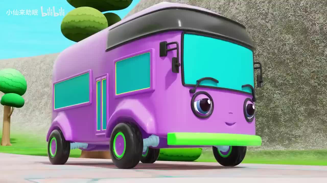 56.巴士全身沾满了泥土，和挖掘机帮忙清理