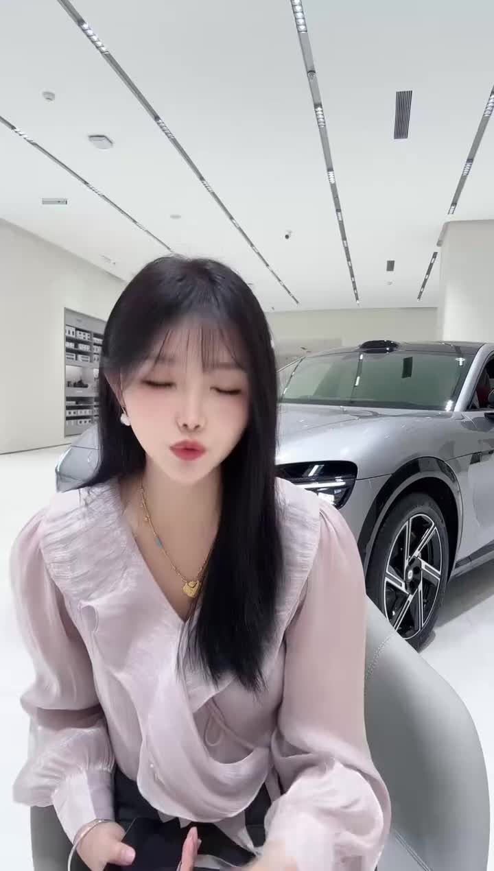 小米汽车_深圳龙岗万科体验店_2026-05-09_18-02-38_000