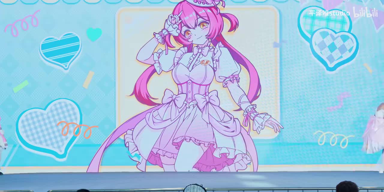 台上怎么有十颗草莓-这么可爱真是抱歉