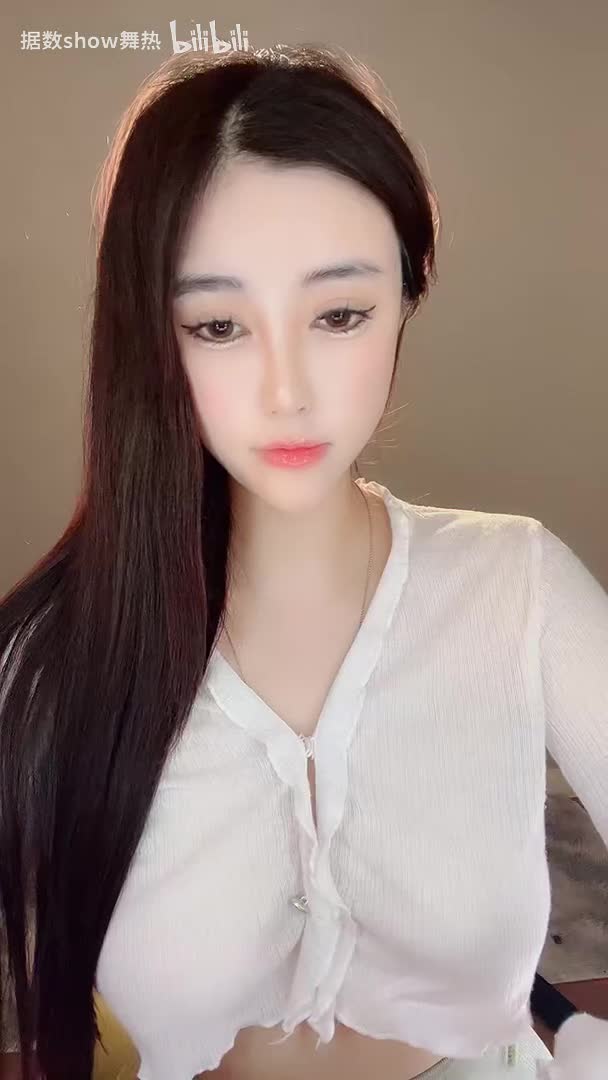 [直播].[小鹿乱撞lulu].[225951748].[2021-12-12].[