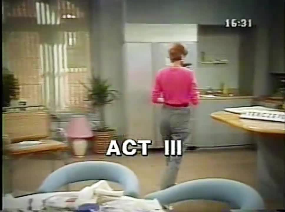42 Playing Games 做游戏 Act 3 中英字幕
