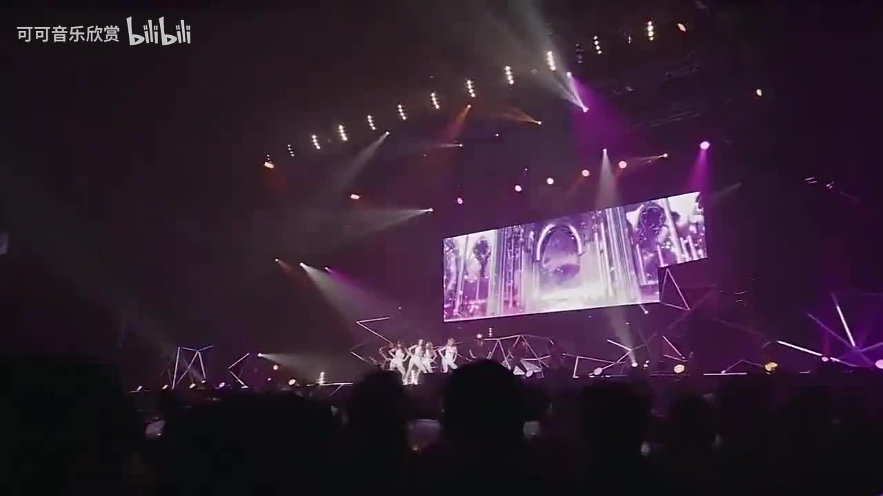 顶级震撼重低音炮【野狼王的士高】精选车载必备炸街串烧音乐