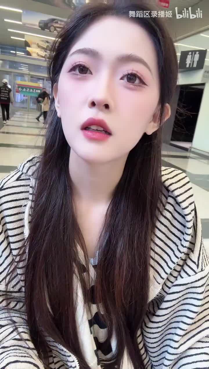 任绵绵_2025-10-06_13-54-15_000