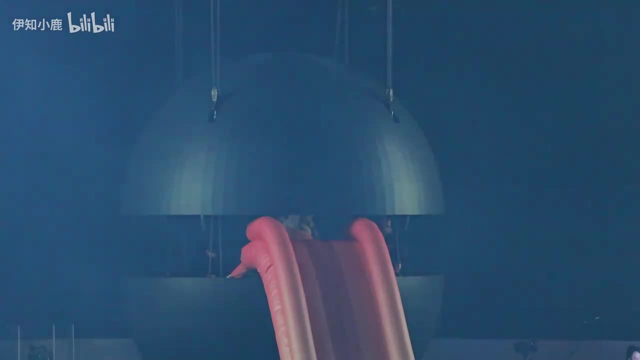 P1 《除了快乐禁止入内》