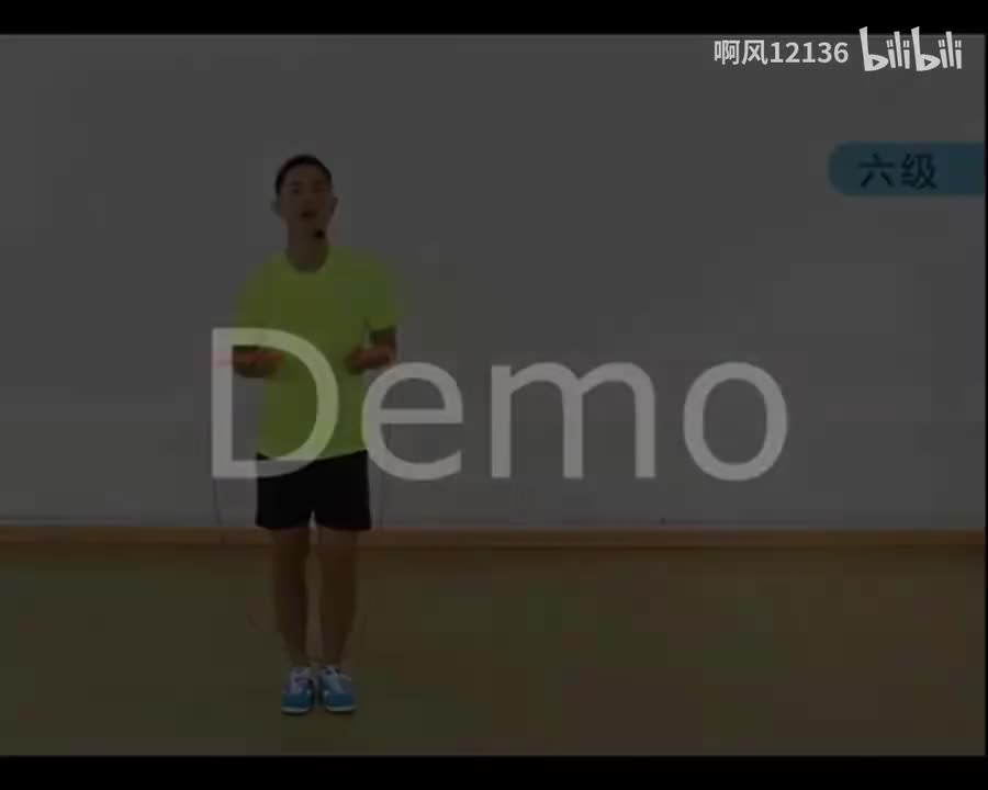 6.1 膝后背后交叉跳