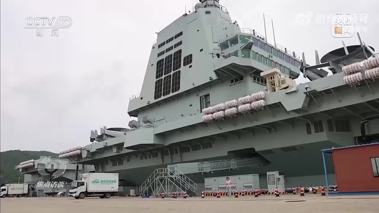 福建舰这角度真雄伟