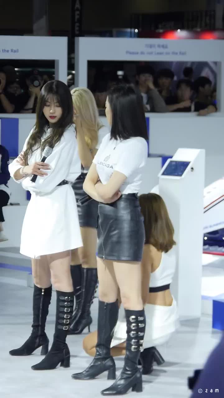 191005 CLC 씨엘씨 예은 - No & Black Dress (오토살롱위크 현대성우부스 킨텍스) 직캠 fancam by zam