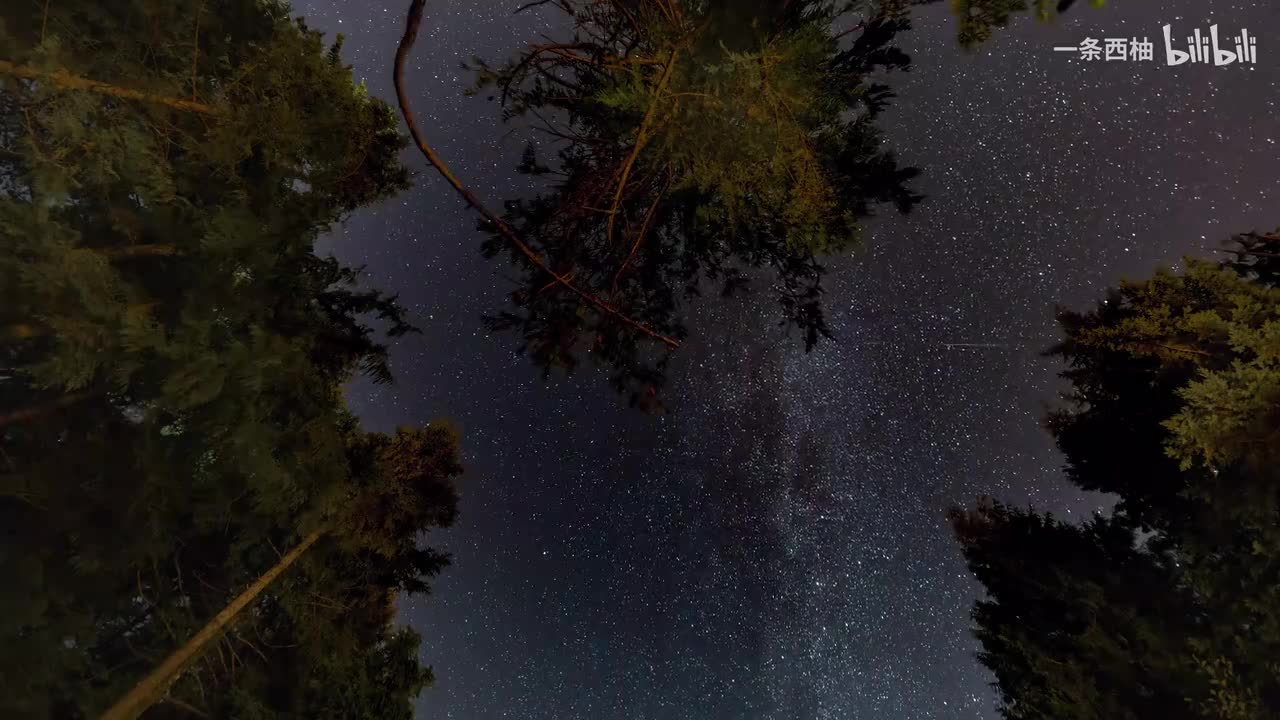 夜晚星空延时摄影3