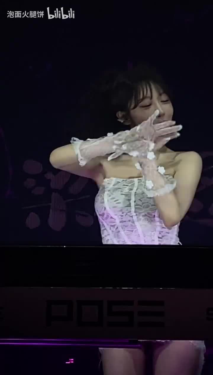 POSE纪先生_20251120014213