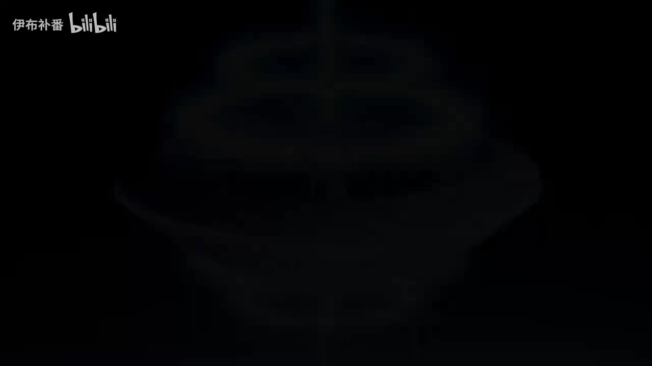 (4)