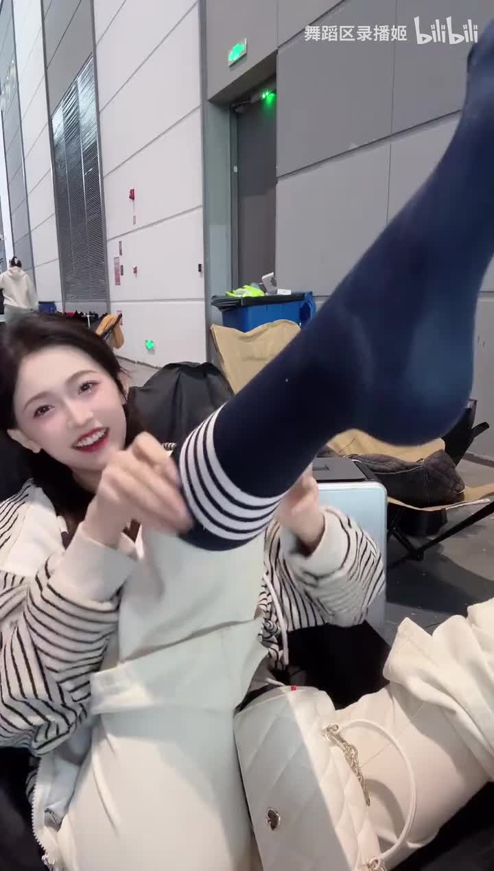 任绵绵_2025-10-06_13-36-15_000