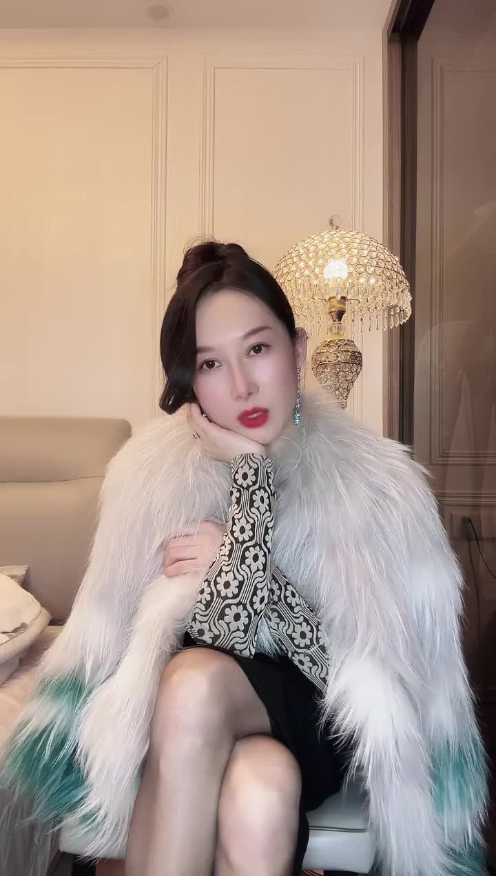 唐唐_1_2025_12_03T23_28_28