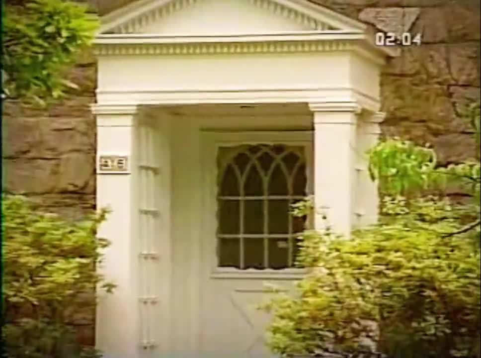 31 A Place of Our Own 自己的房子 Act 1 中英字幕
