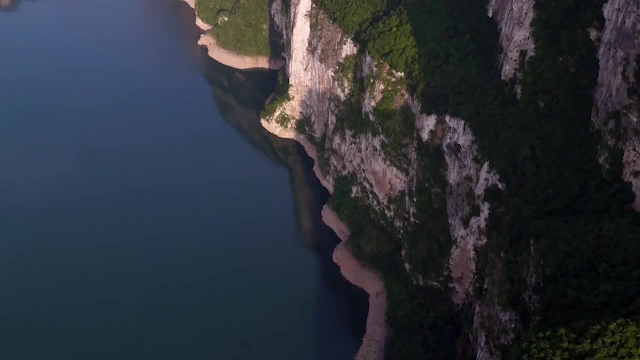 Amazing China 美丽中国 49.天然的岩溶博物馆