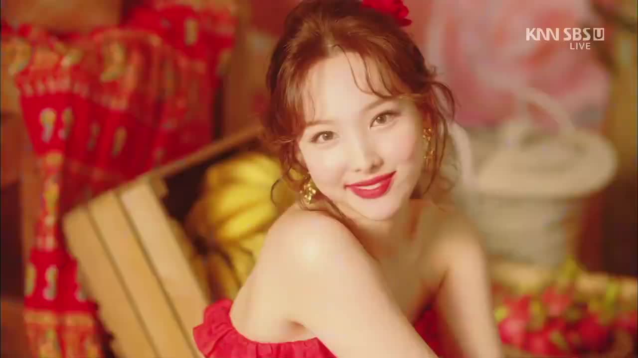 TWICE - Alcohol-Free (210613 SBS Inkigayo)