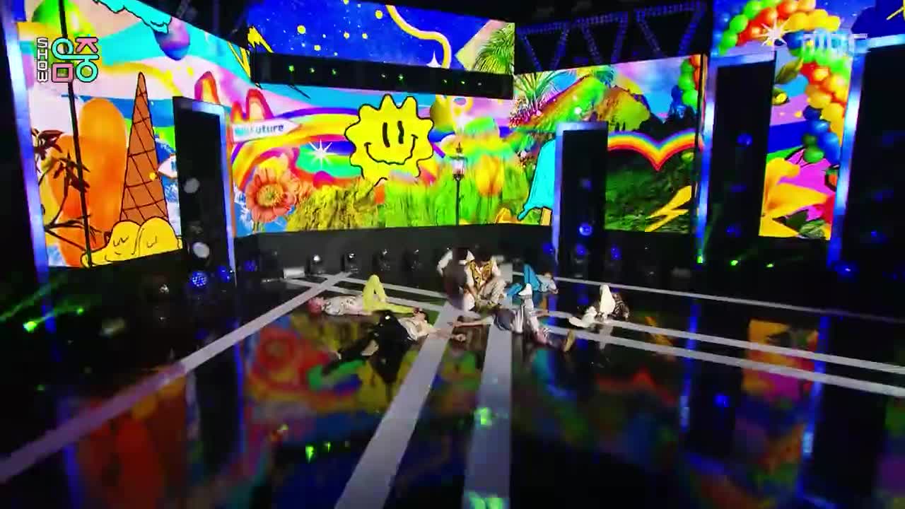 NCT DREAM - Hello Future (210710 MBC Music Core)