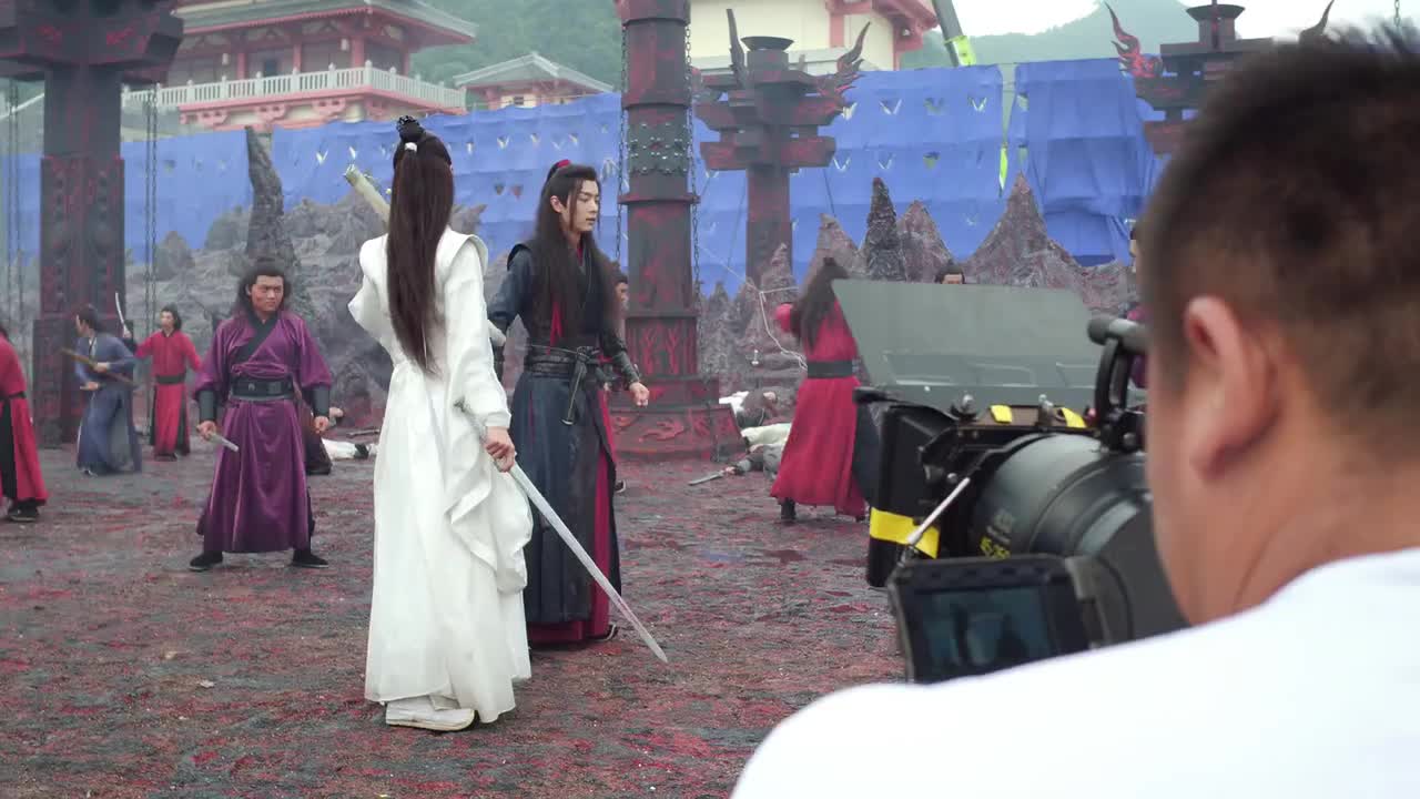 你为什么又打到我 而且还是右边