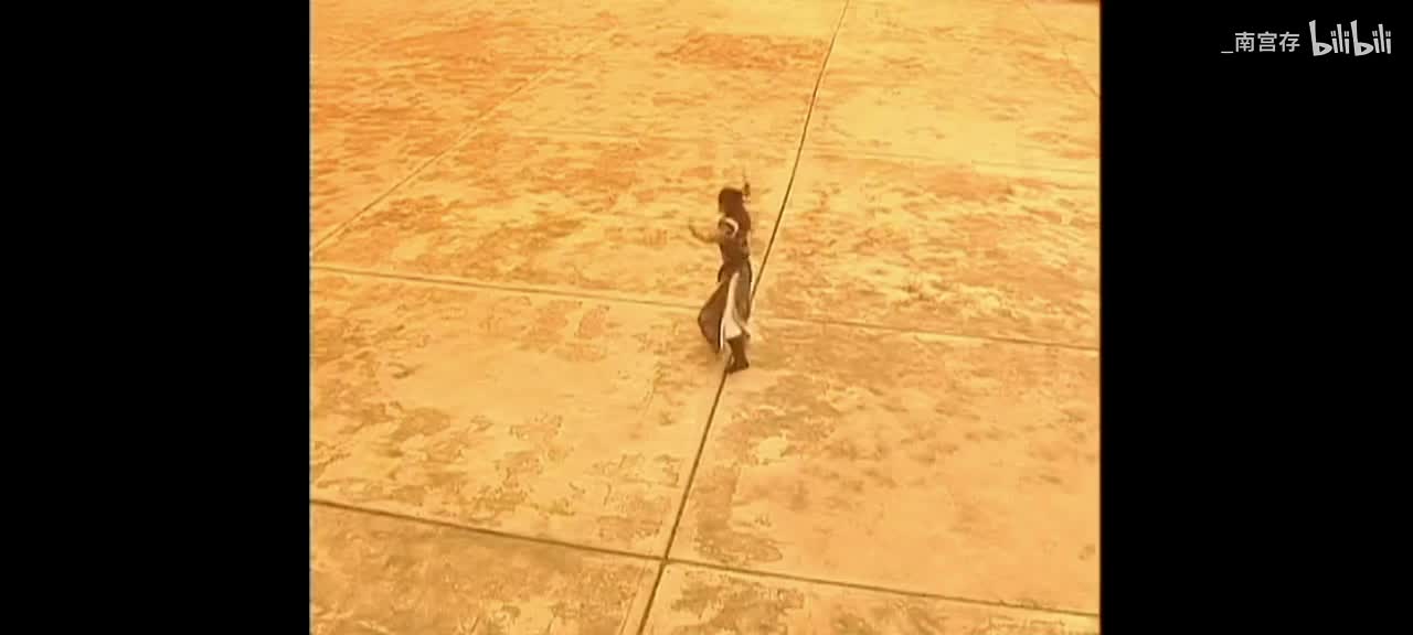79. 身披霞光而舞