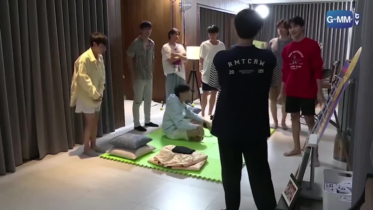 第三天晚上相扑游戏cut