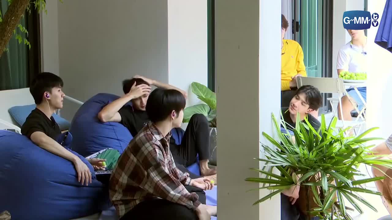 第六天下午游池边闲聊Cut