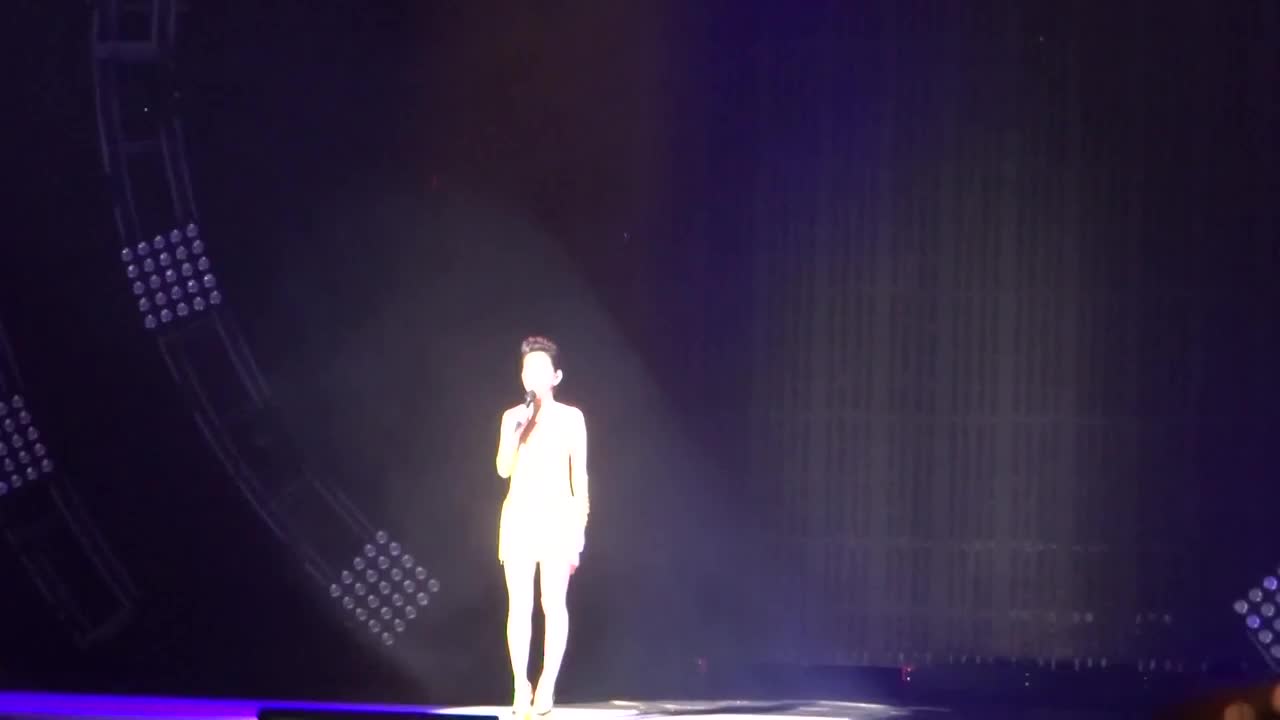 131013 - 看我的小肌肉和小…