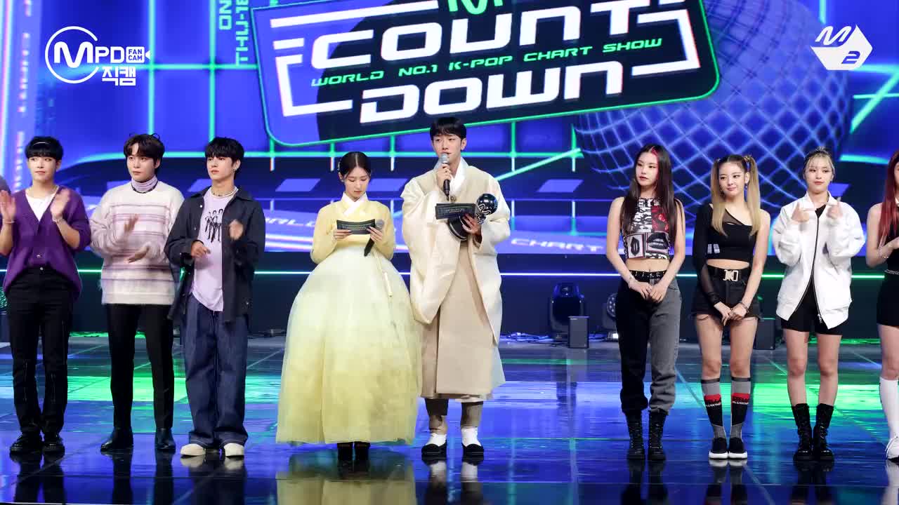 211014 Mnet M!Countdown 一位 + 安可