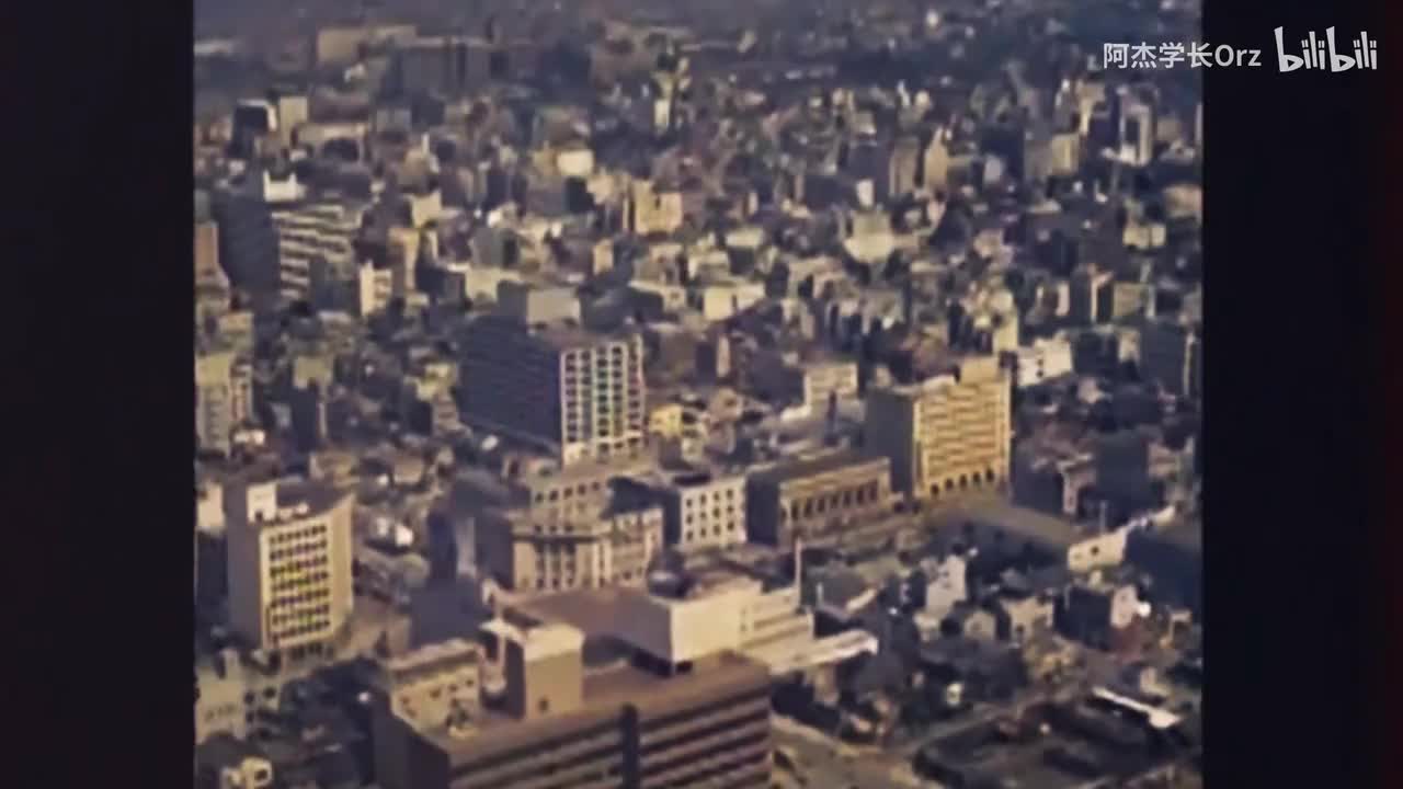 28秒90年代都市餐馆画面