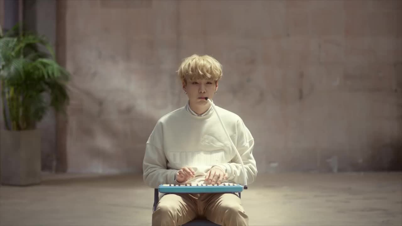 【160905】PUMA 你的闪耀瞬间 BOG SOCK X BTS ISSUE 1 SUGA