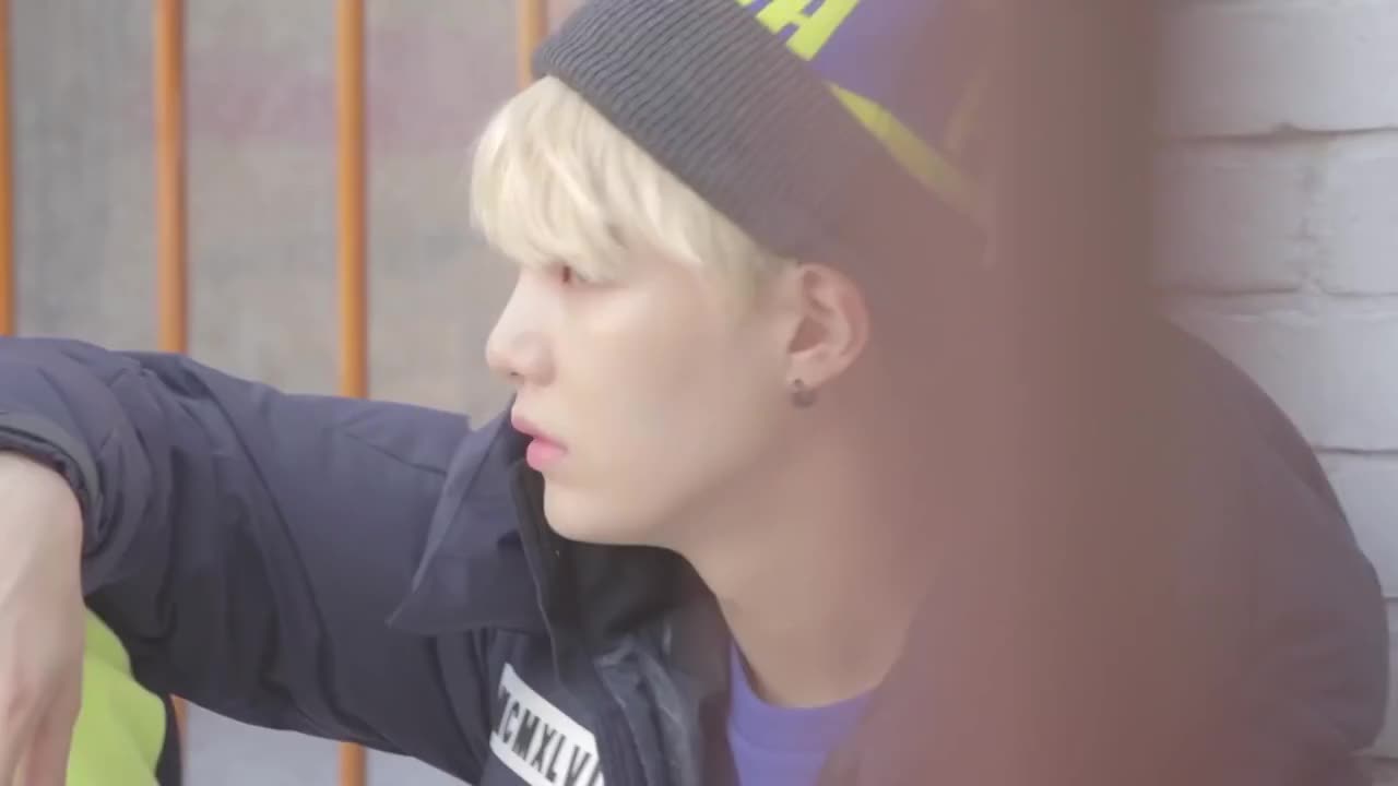 【151107】PLAY WARM BTS唤醒冻结的都市 SUGA Ver