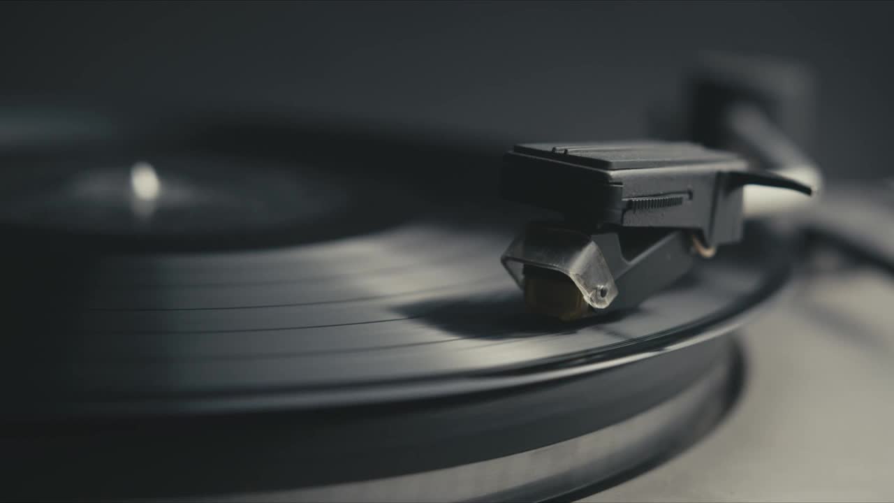 ぜったいに 誰も