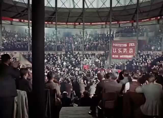台尔曼传 恩斯特·台尔曼——Ernst Thälmann - Führer seiner Klasse1955年东德国语上部_cut_011