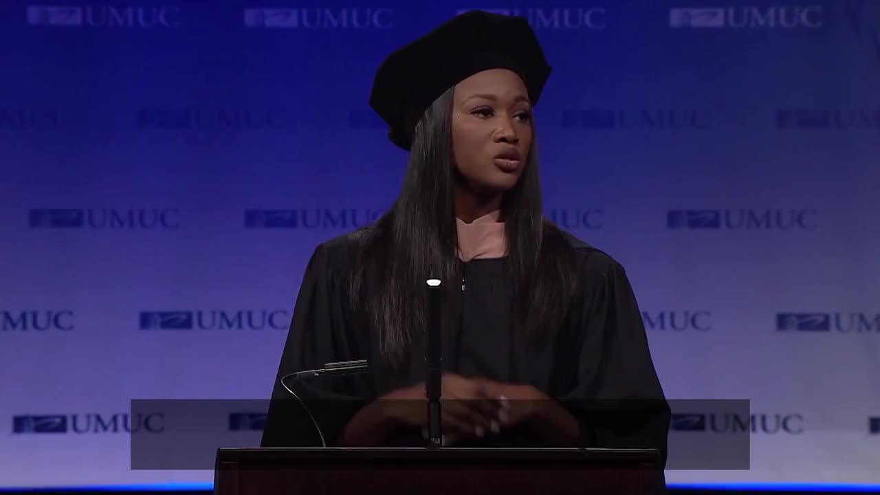「放弃是后悔的开始」| 迪莎娜·芭芭 Deshauna Barber