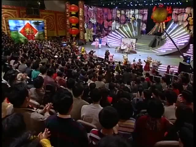 魏积安 高秀敏《柳暗花明》_清晰 480P