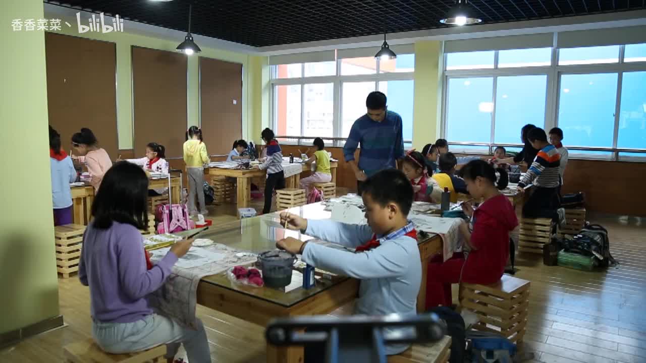 小孩欢乐成长时光学习书法舞蹈体育运动毕业季幸福笑容高清视频实