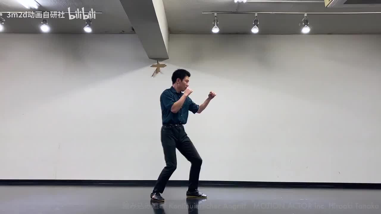 【拳】直拳x2（轻）→躲避→直拳x2（轻）