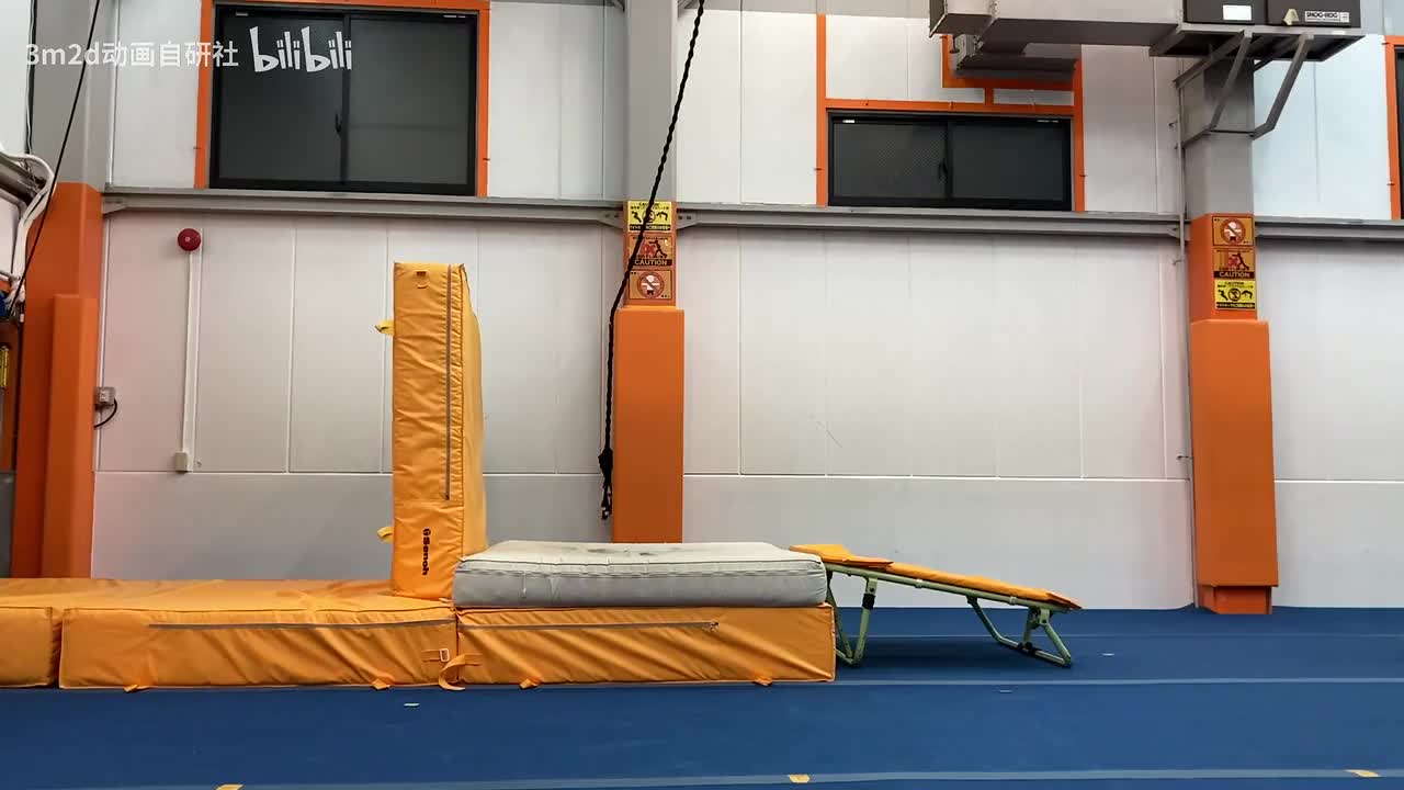 【拳】跃起→冲拳