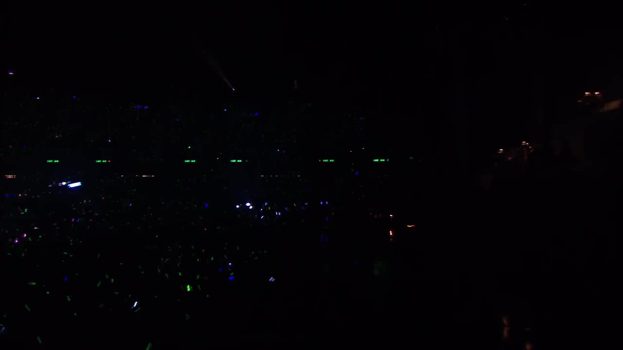 【4K60FPS】陈奕迅《不如不见》超感人现场！行走的低音炮！