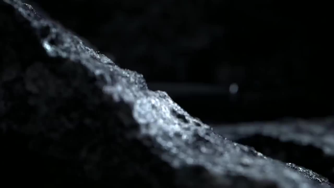 华为 Mate X 5G 广告