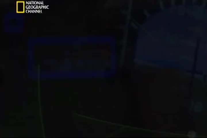 空中浩劫01-01 Racing the Storm 美国航空1420号班机 1999