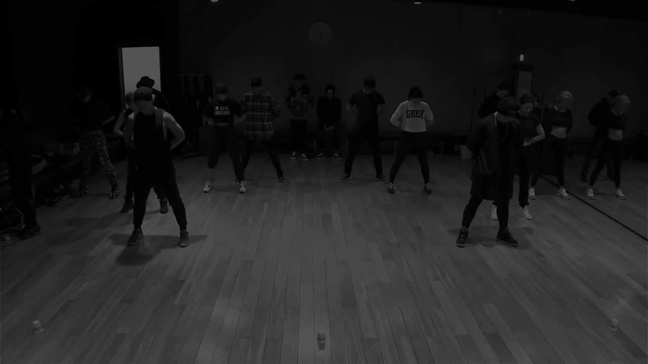 GD X 太阳 - 'GOOD BOY'