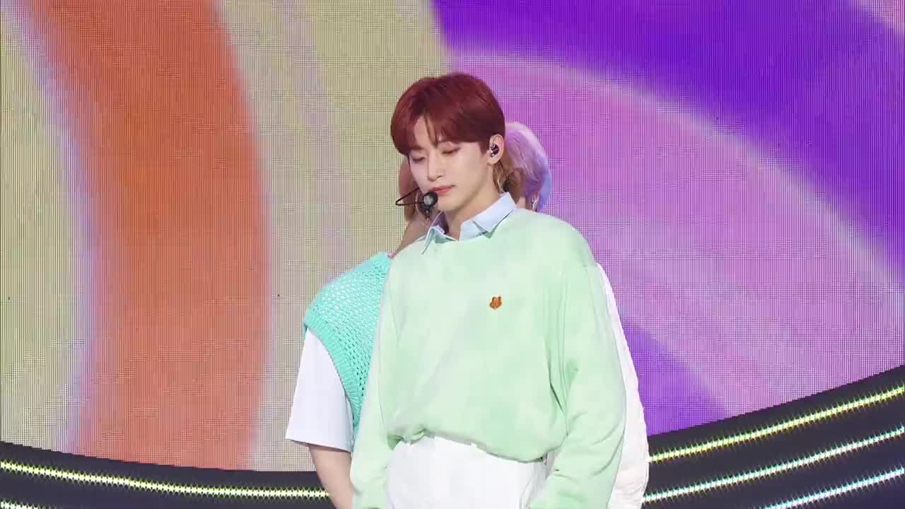 220419 THE SHOW < Maybe Baby >