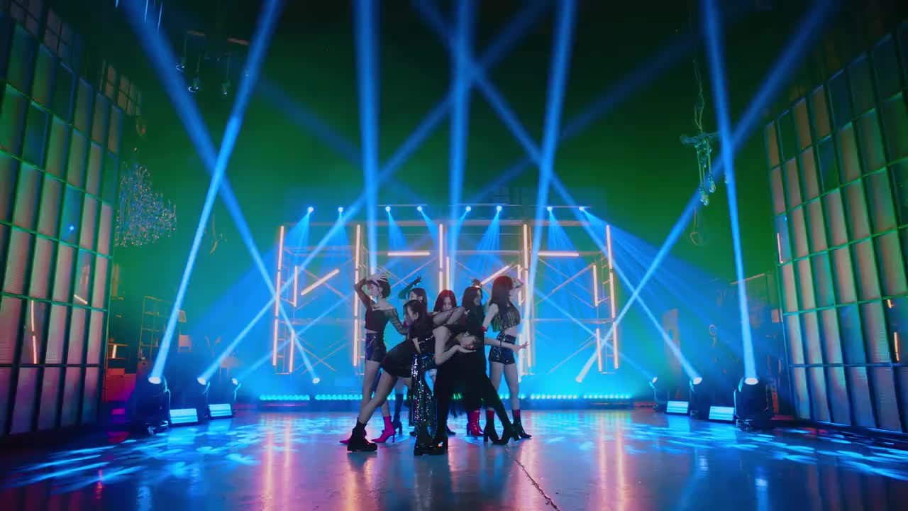 220427 Pretty Psycho