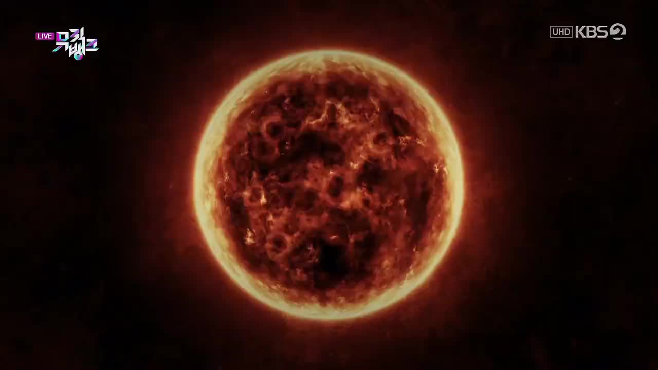 220527 UHD KBS Music Bank SEVENTEEN - HOT