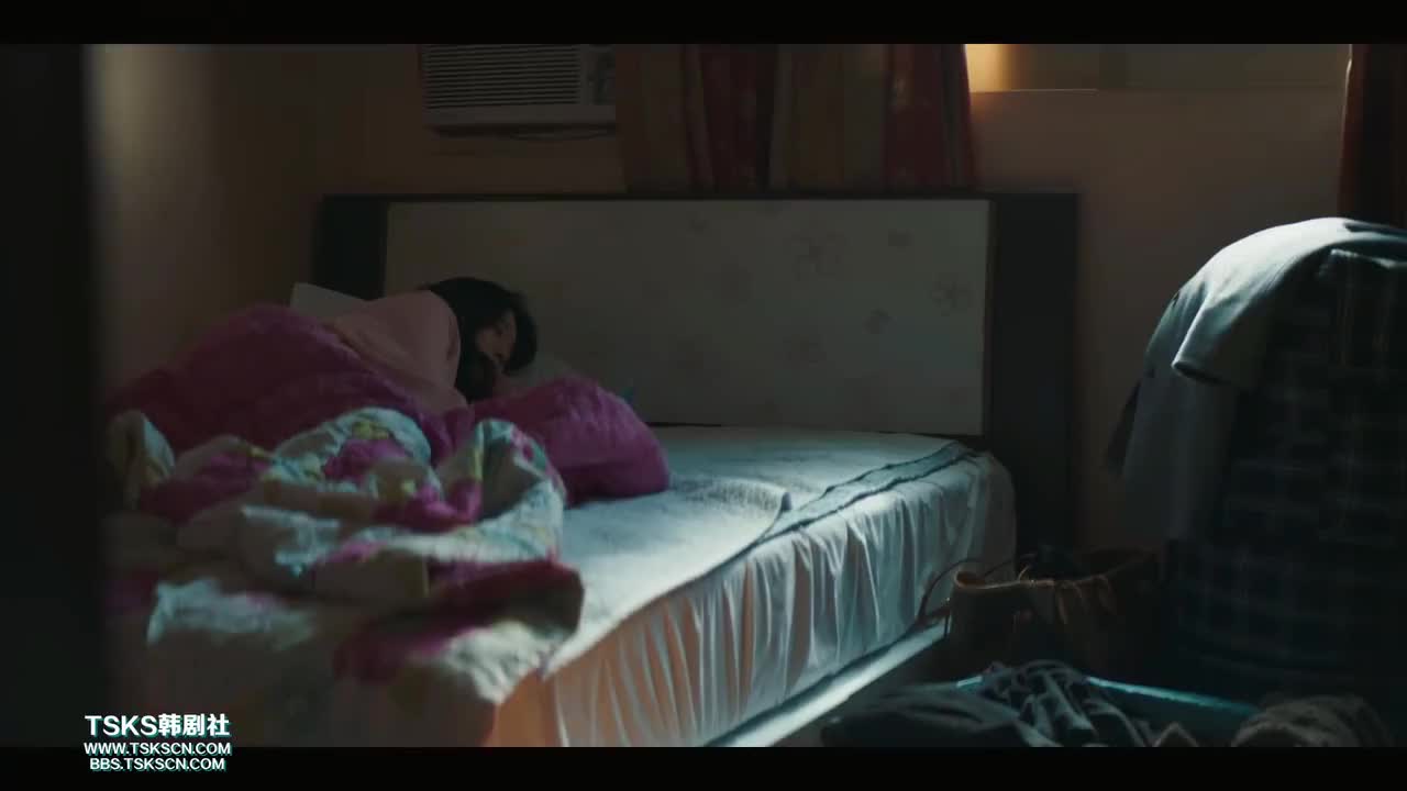 父亲去世/入职
