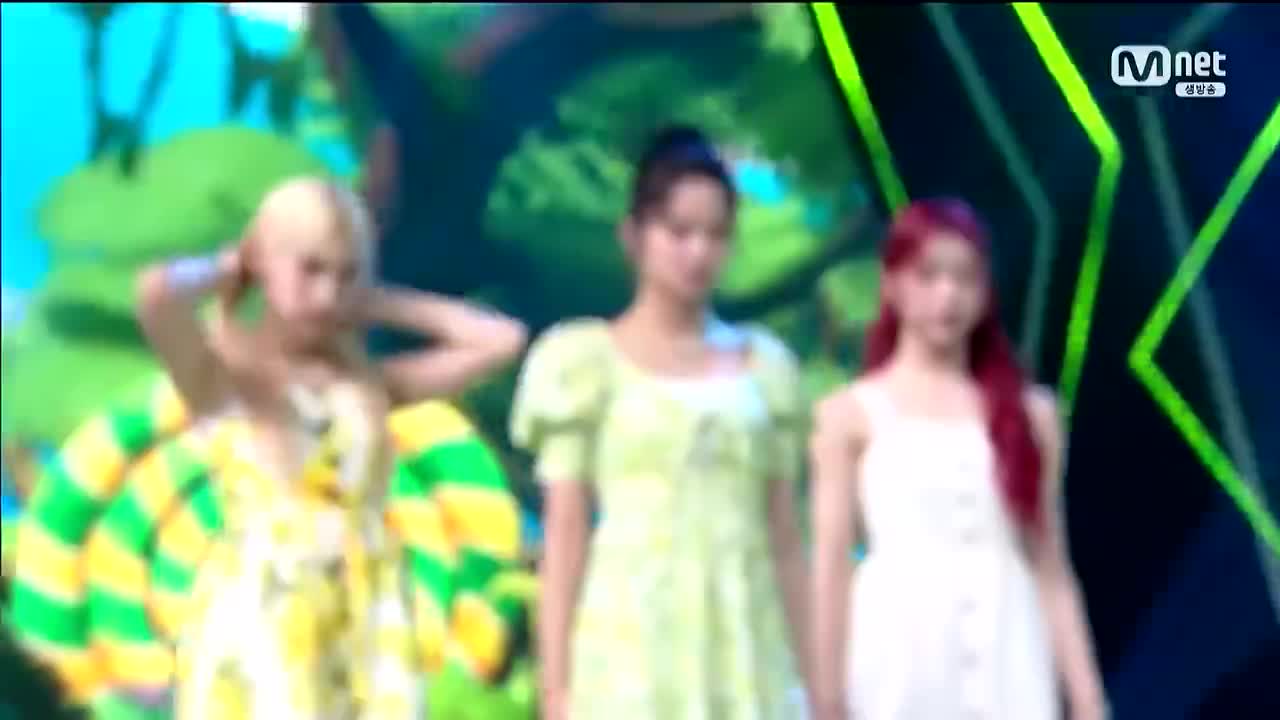 220630 Mnet M!CountDown Kep1er - Up!